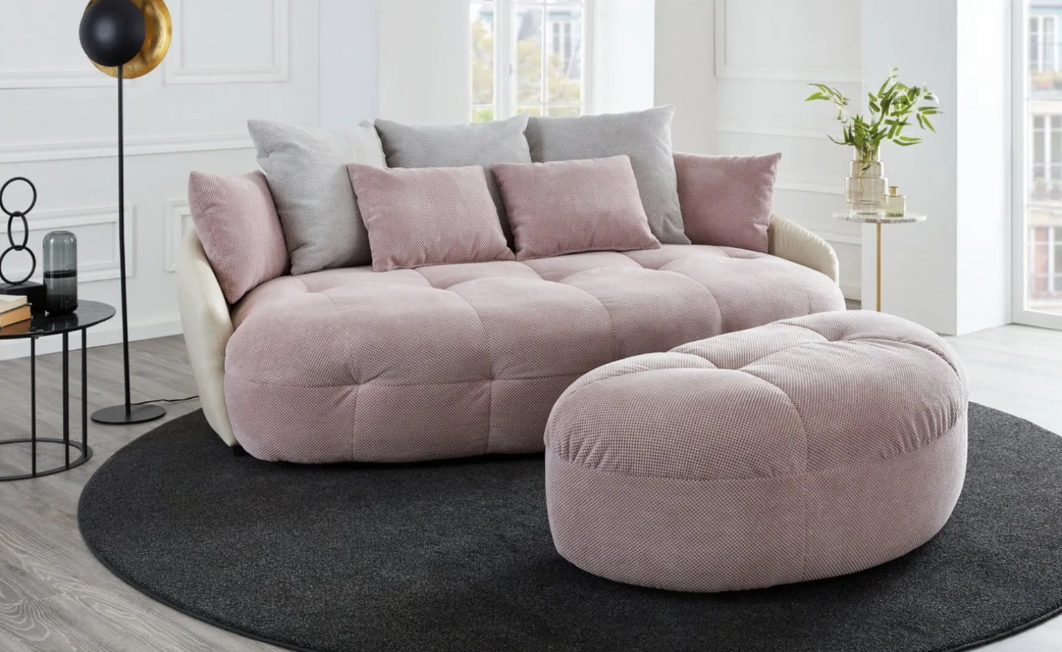 Macaron pouf in tessuto cipria